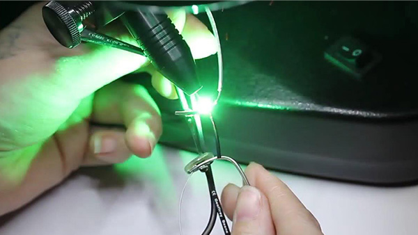 titanium glasses laser welding